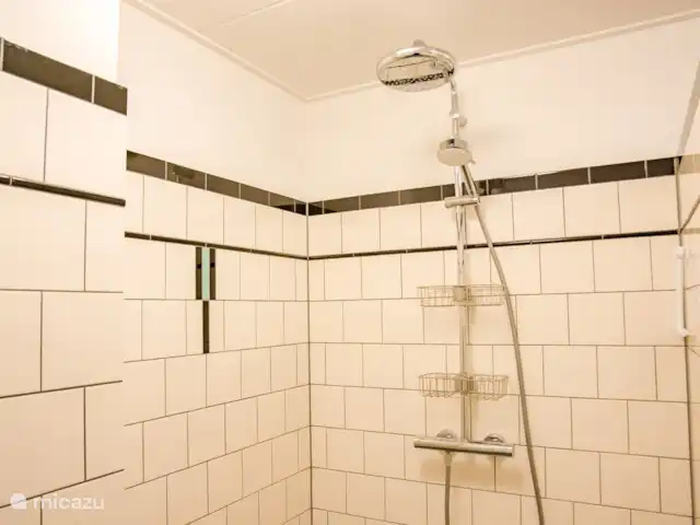 La maison de plage d'Emma | Pays-Bas, Hollande méridionale, Katwijk - appartement La douche à l'italienne