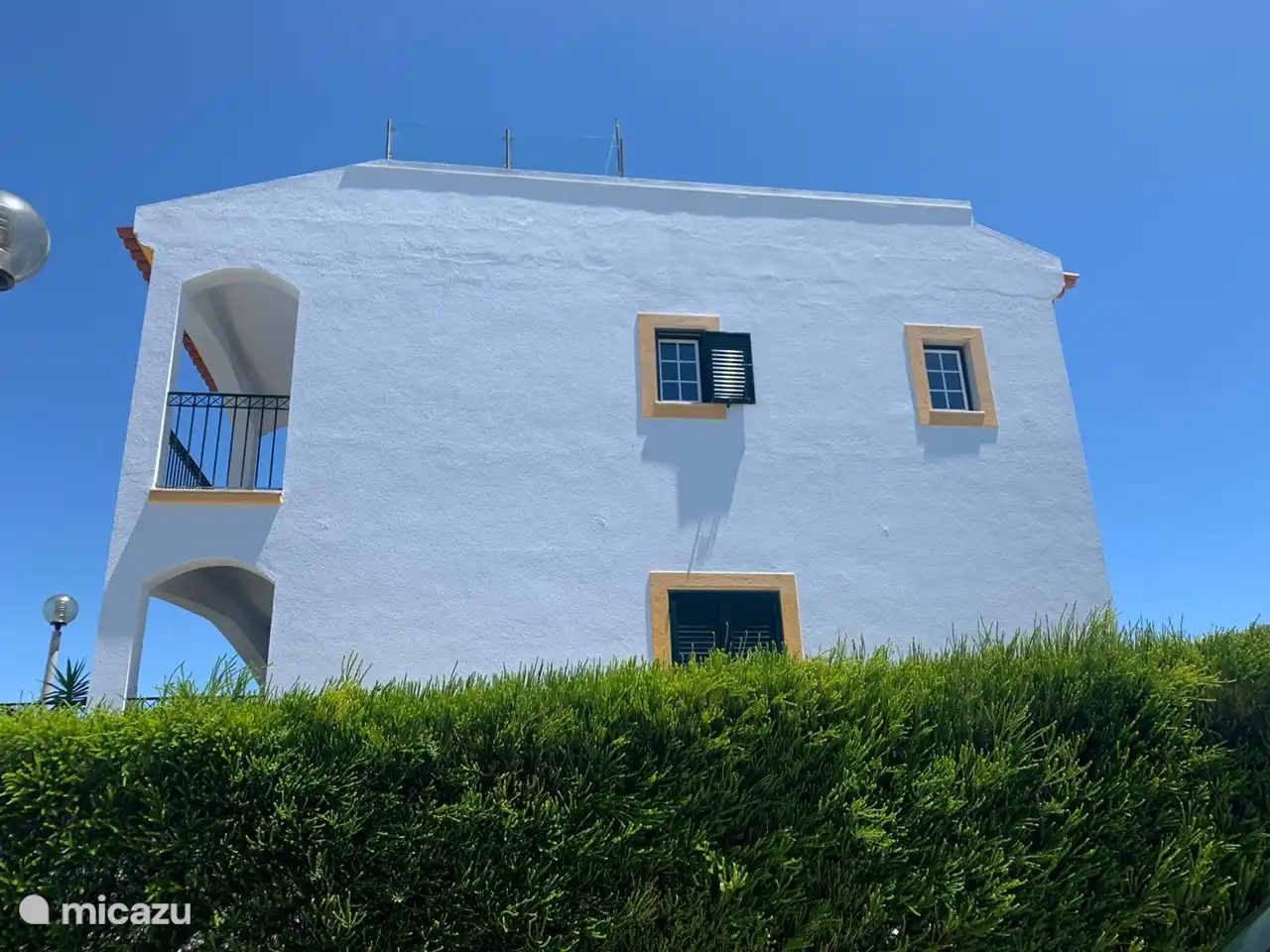 Statige zijkant van de woning