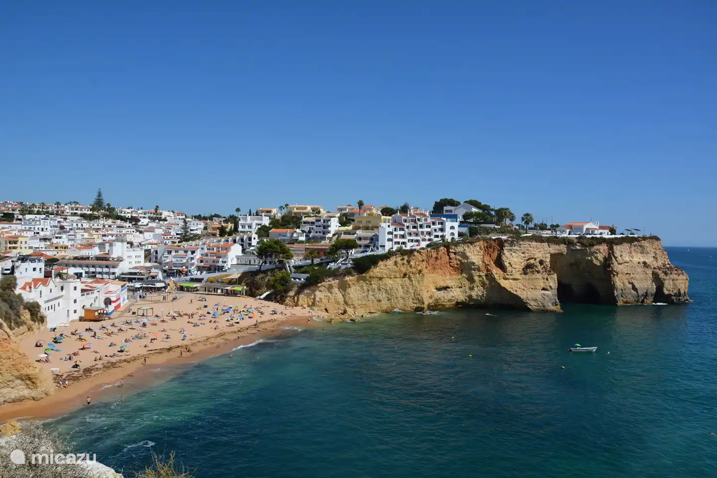 Het pittoreske Carvoeiro strand