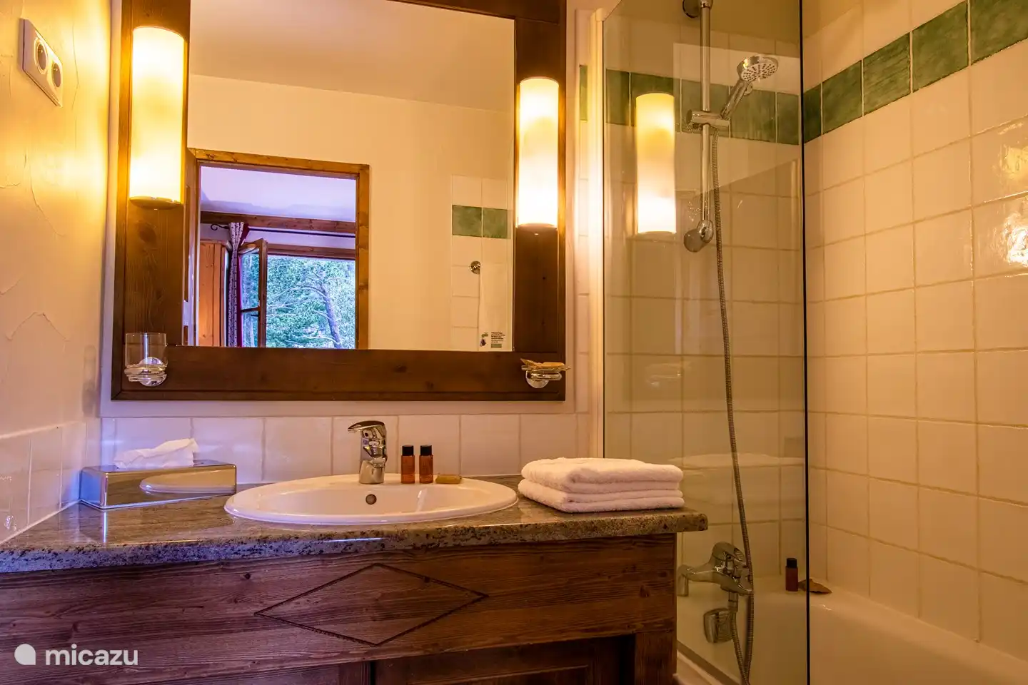 L'Ekrin des Arcs - badkamer 1 (ensuite)