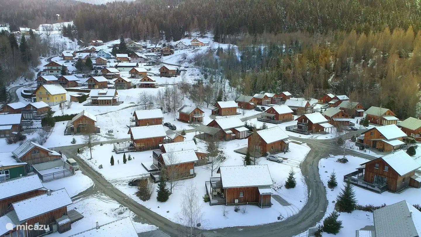 Descripción general del parque a continuación.