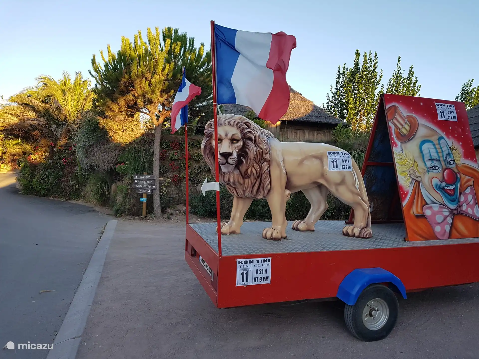 Anuncio del circo en Toison d'Or