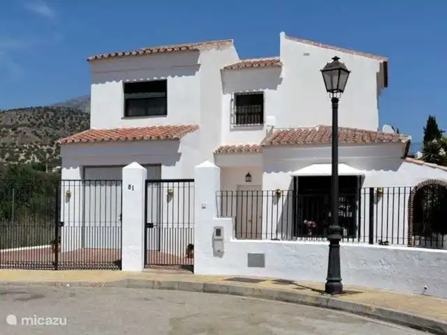 Villa Amigos del Sol -Super vues | Espagne, Andalousie, Alcaucin - villa La façade de notre villa de rêve