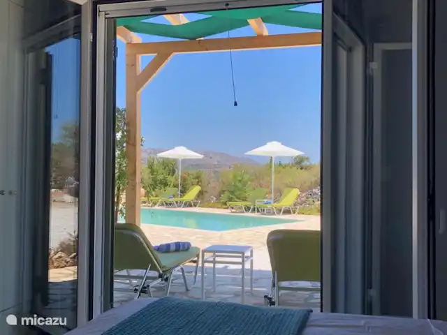 Villa Helios en Grecia, Creta, Xirosterni - villa Dormitorio principal de Villa Helios
