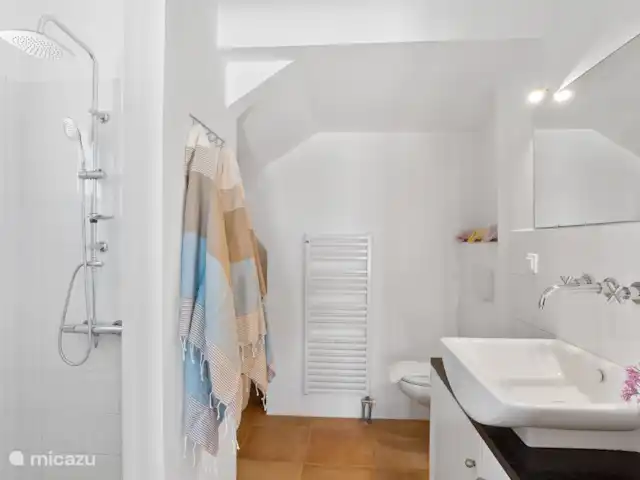 Villa Helios en Grecia, Creta, Xirosterni - villa Baño en suite de Villa Helios