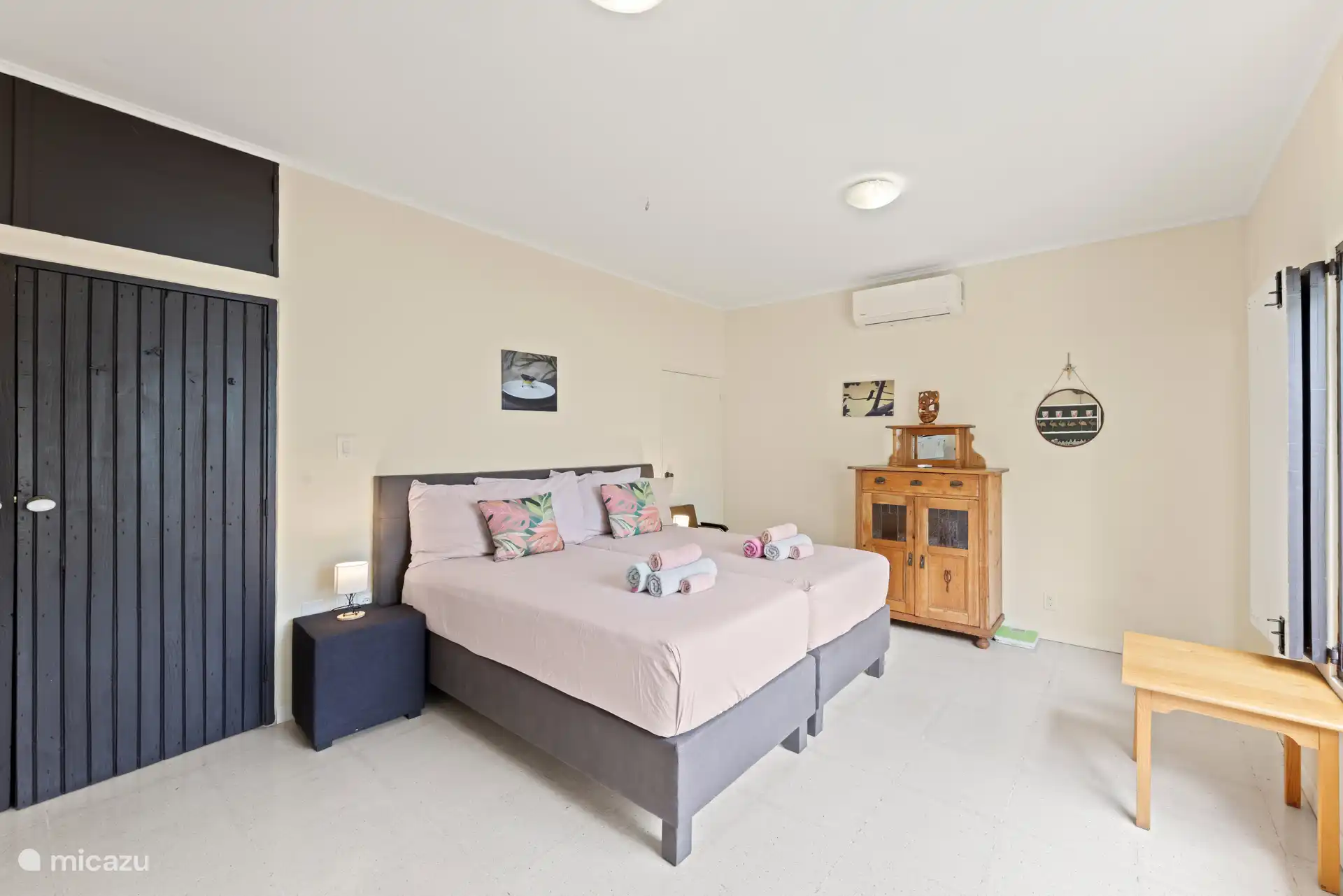 Zweites Schlafzimmer mit wunderbar bequemen Betten.