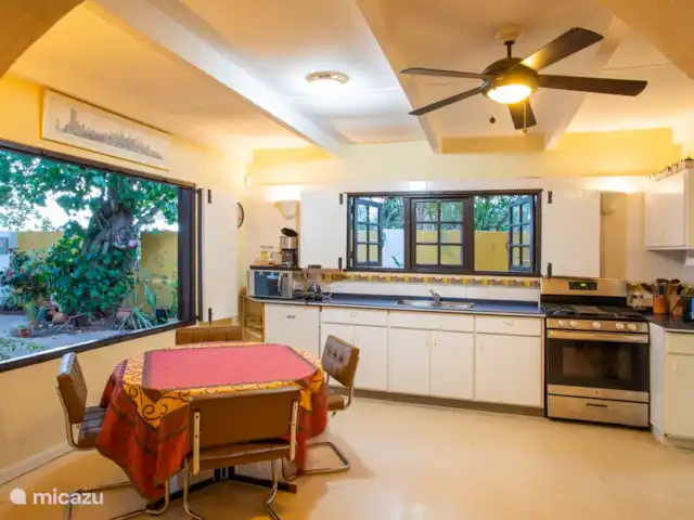 Villa Bord de mer | Curaçao, Curaçao-Centre, Sint Michiel - villa Cuisine au coucher du soleil.