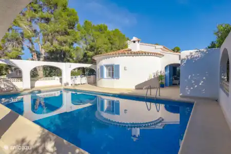 Vacation rental Spain, Costa Blanca, Moraira holiday house Villa Delfin Azul