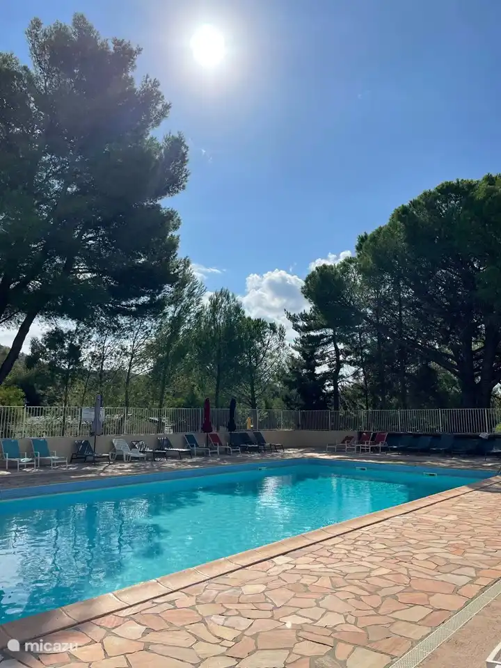 Park Valrose in Frankreich, Côte d´Azur, La Londe-les-Maures - Mobilheim