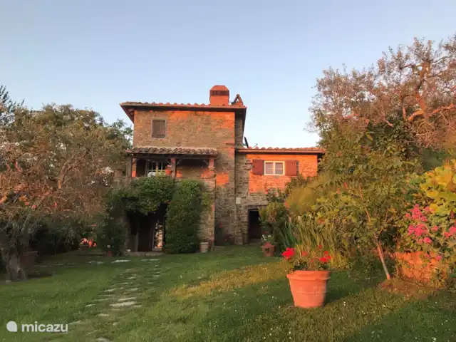 Casa del Castagno huren in Italië, Toscane, Cortona - villa Onder de Toscaanse zon