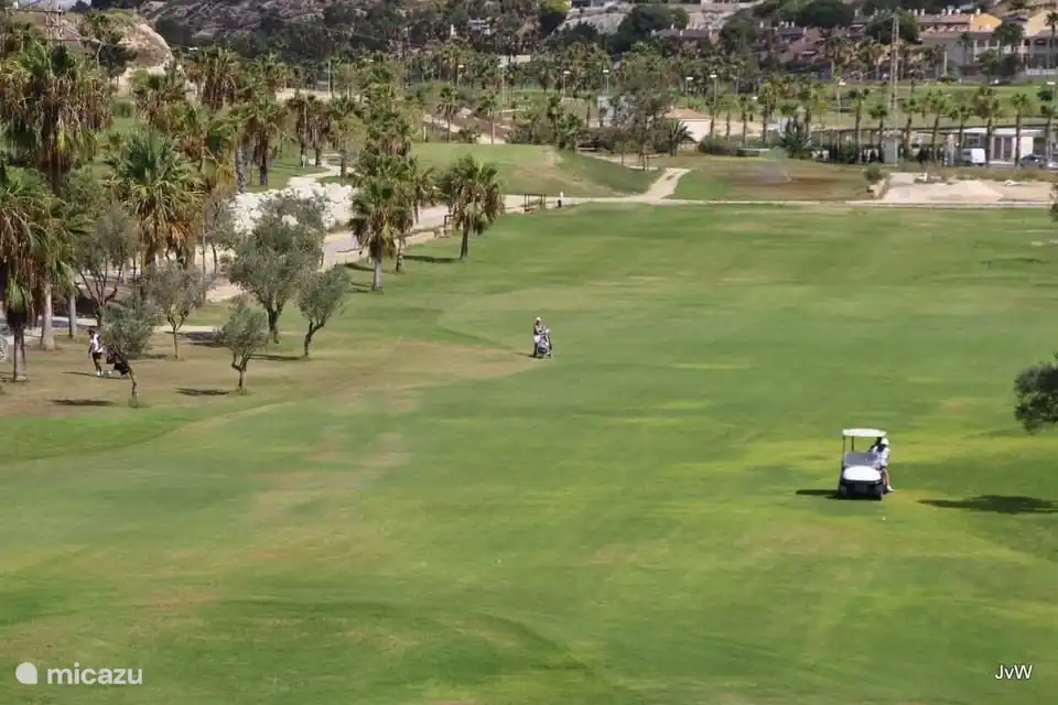 Terrain de golf La Marquesa à 5 minutes à pied