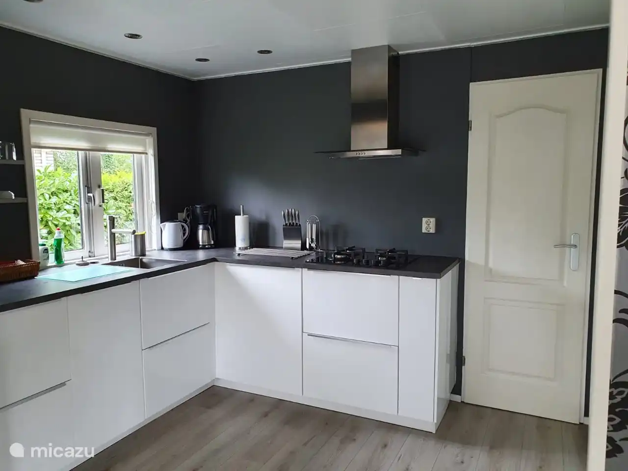 une cuisine très soignée et luxueuse