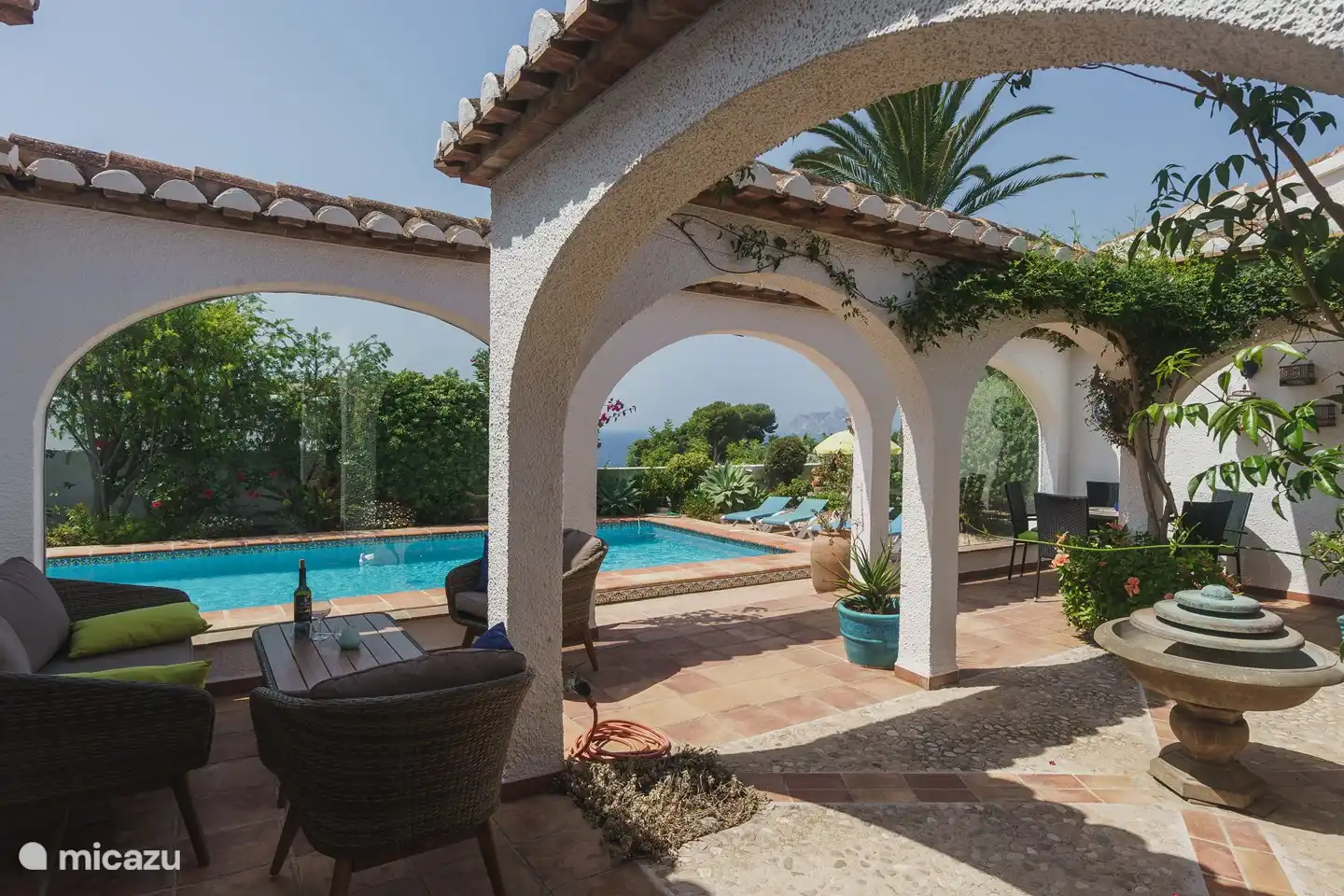 Patio Villa Lotus Moraira