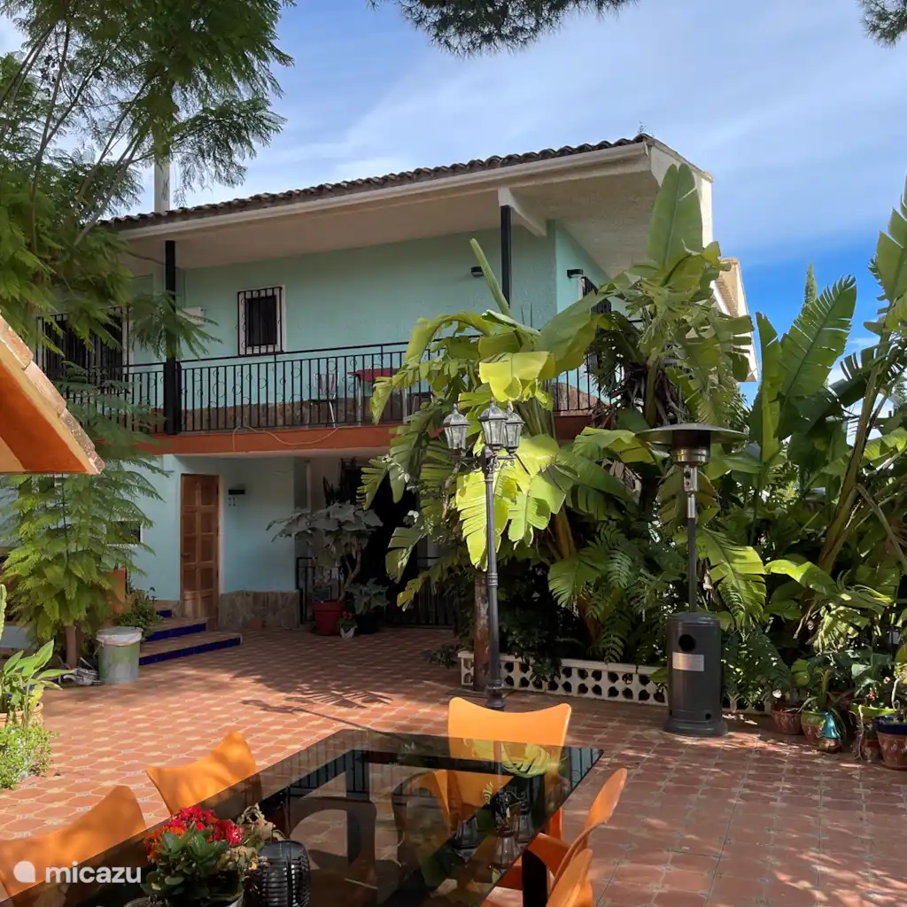 Villa de la Tierra