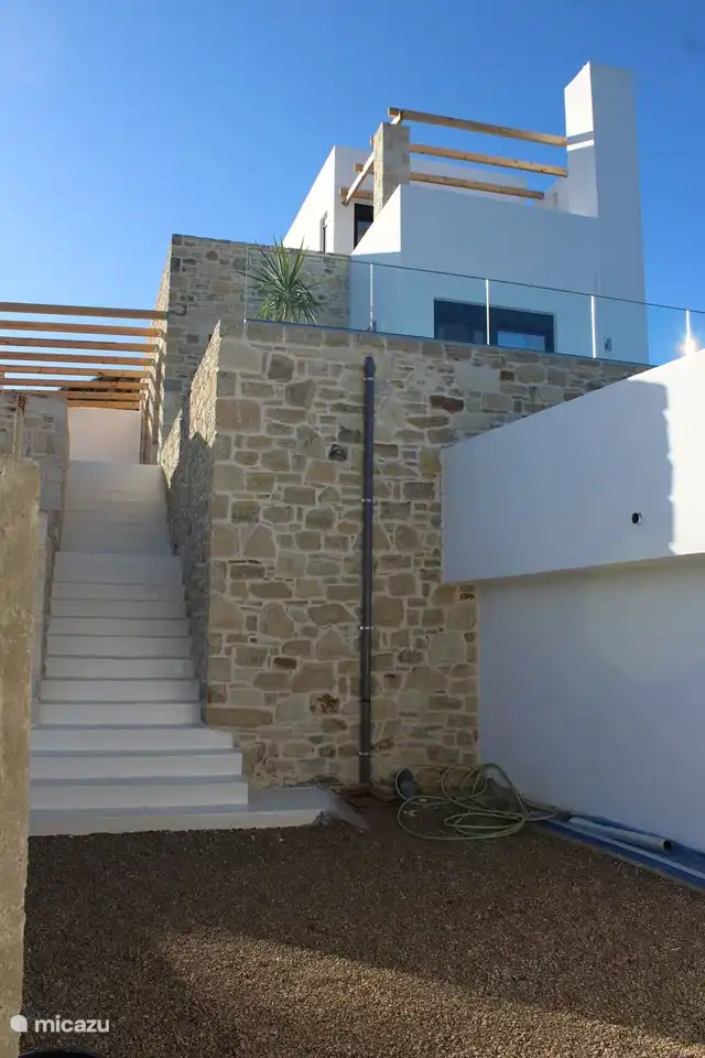 Trap vanaf de parkeerplaats