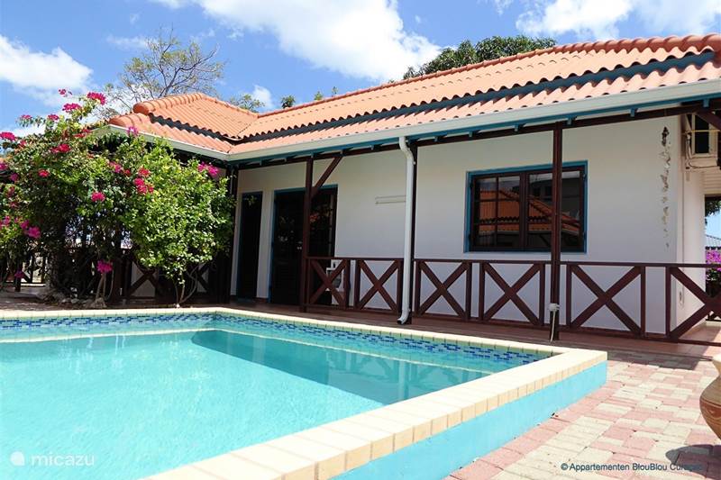 Vacation rental Curaçao, Banda Ariba (East), Jan Thiel Bungalow Detached bungalow Barbulèt