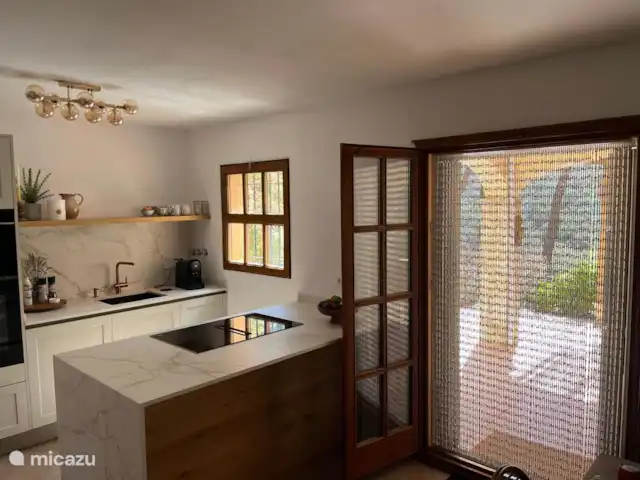 Casa Alegre huren in Spanje, Costa Brava, Calonge - vakantiehuis Openslaande deuren naar terras