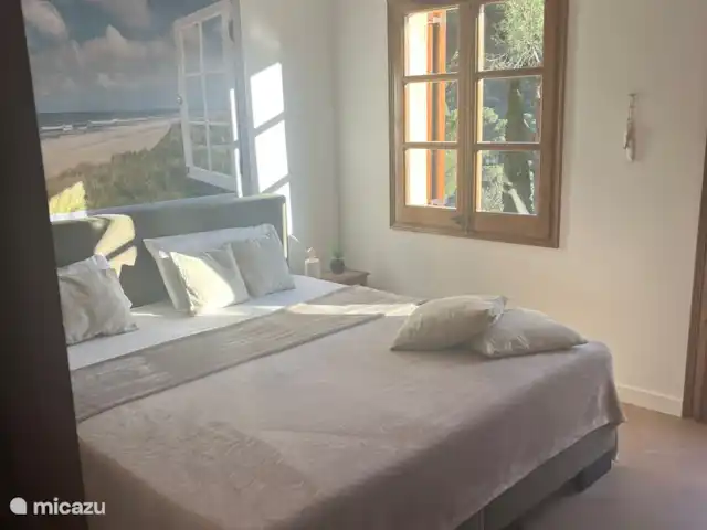 Casa Alegre huren in Spanje, Costa Brava, Calonge - vakantiehuis Slaapkamer(2) met boxsprings van hotelkwaliteit (twee 1-persoons).