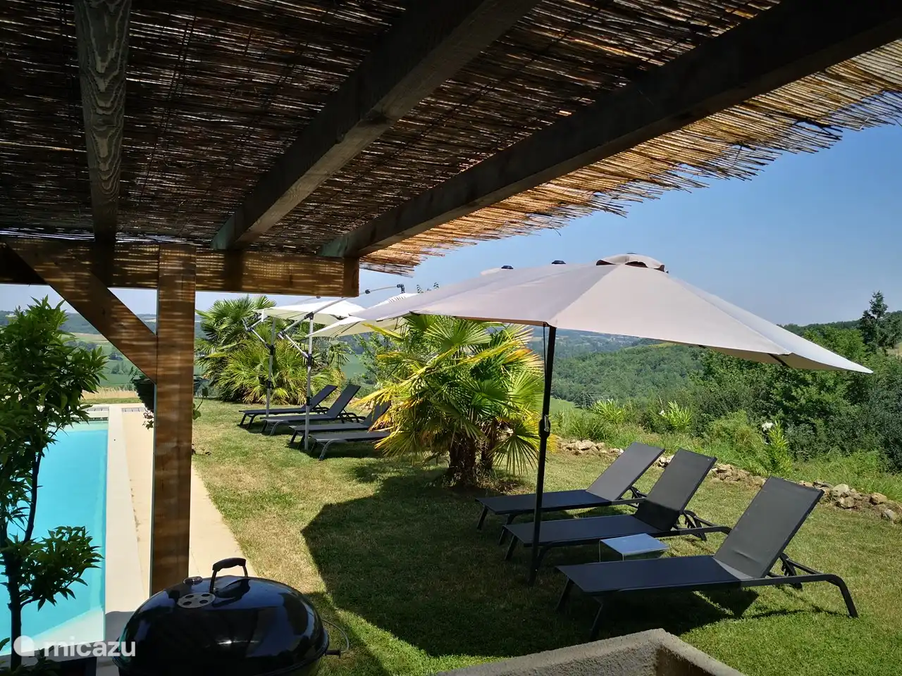 Enough sunbeds for everyone