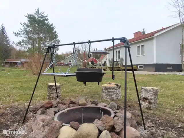 Location de Vacances Suède, Värmland, Nykroppa, maison de vacances - Maison GWEN en lac +service complet Foyer et vue sur la terrasse en bois