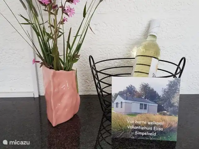 Location de Vacances Pays-Bas, Limbourg, Simpelveld, maison de vacances - Elisa Un vin délicieux attend nos invités!
