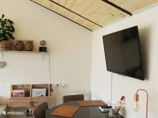 Location de Vacances Pays-Bas, Limbourg, Simpelveld, maison de vacances - Elisa Salon joliment meublé. Il y a beaucoup de lumière et une vue sur le grand jardin partout.