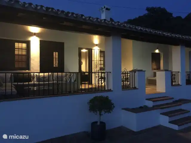 villa en España, Costa del Sol, Comares – Casa Mendoza Cena por la noche