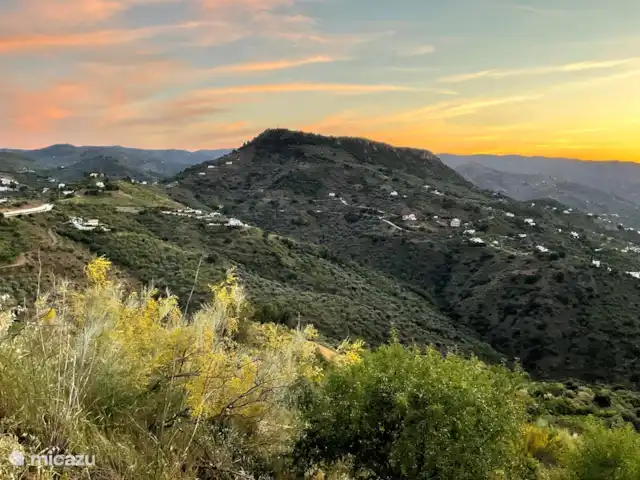 villa en España, Costa del Sol, Comares – Casa Mendoza Hermosas tardes todo el año.