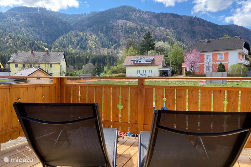 Vacation rental Austria, Carinthia, Arnoldstein Bungalow Casa Blu-Holiday in 3 countries-Hottub