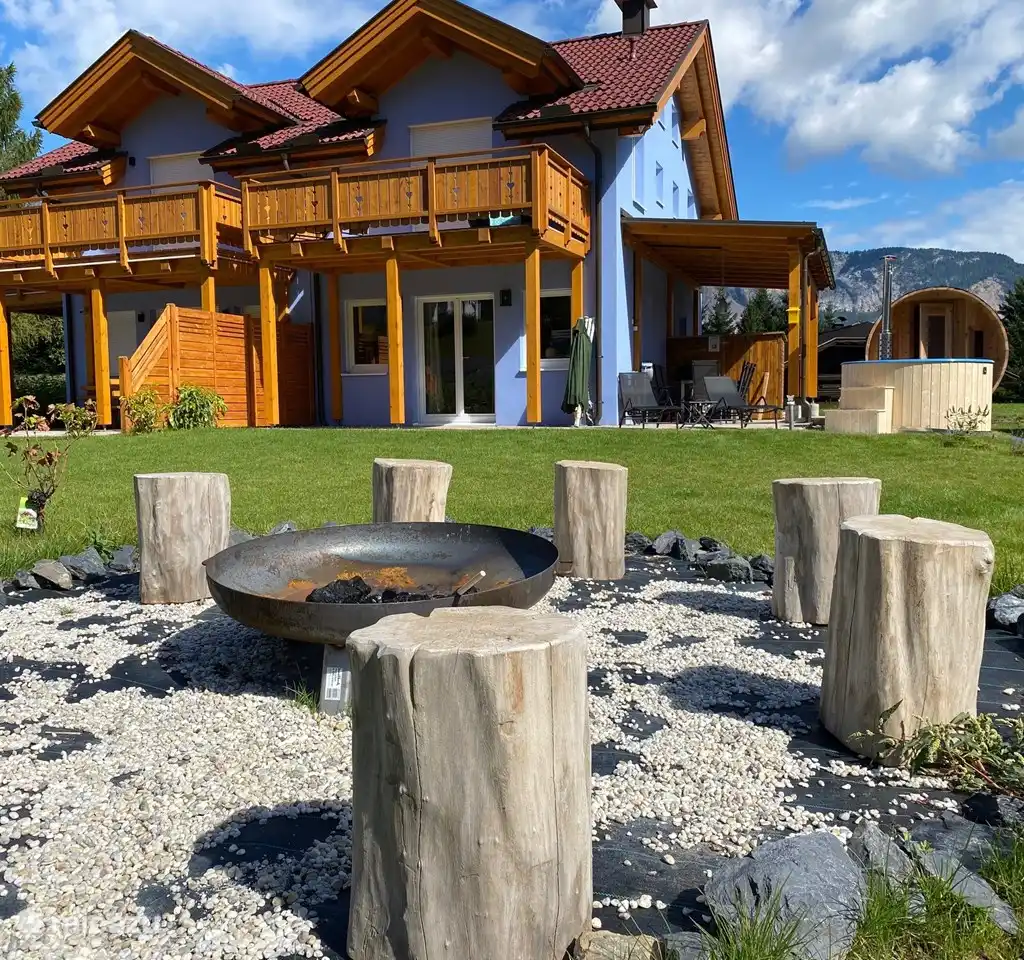 Vakantie 3 landen-Hottub, BBQ, Sauna
