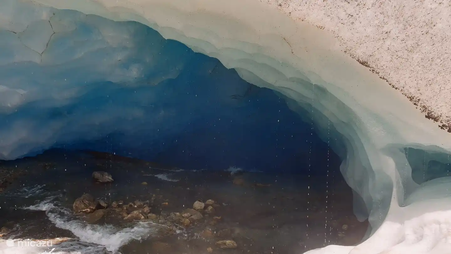 All kinds of streams run under the Aletsch glacier