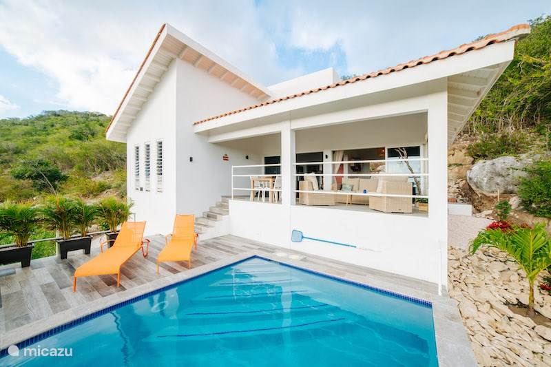 Vakantiehuis Curaçao, Banda Abou (west), Fontein Villa Villa Mirada Karibe met zwembad