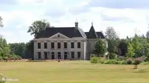 Maison Singraven, à distance de marche de la maison de vacances.