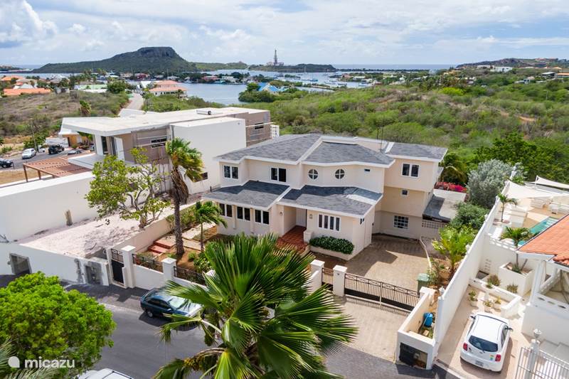 Vacation rental Curaçao, Banda Ariba (East), Jan Sofat Villa Holiday Villa CuraDeluxe
