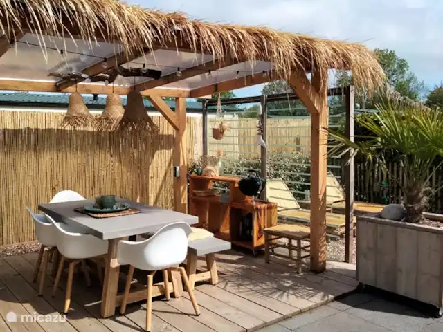 De Goede Ree 37 | Pays-Bas, Hollande méridionale, Goedereede - chalet Dîner confortable ou boissons sous le toit ..
