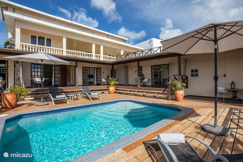 Vacation rental Curaçao, Banda Ariba (East), Jan Sofat Apartment 2p appt on a luxury small-scale resort