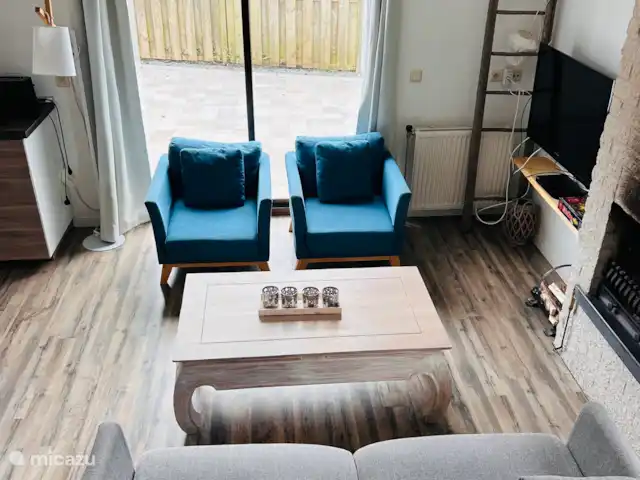 Het Coraaltje huren in Nederland, Noord-Holland, Julianadorp aan Zee - vakantiehuis Woonkamer met relax stoelen