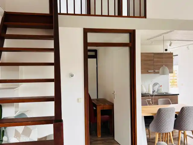 Het Coraaltje huren in Nederland, Noord-Holland, Julianadorp aan Zee - vakantiehuis Trap naar boven