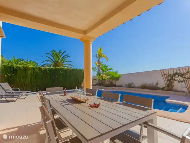 Villa Dali huren in Spanje, Costa Blanca, Moraira - villa Sfeervol overdekt terras aan het zwembad.