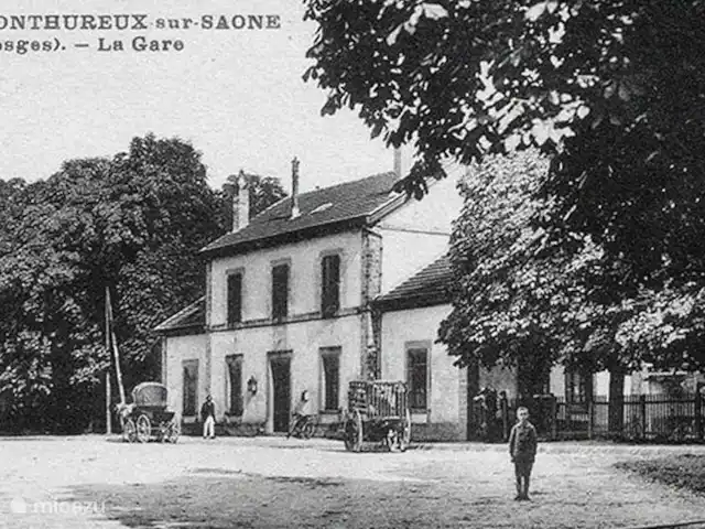 l'Ancienne Gare | France, Vosges, Monthureux-sur-Saône - maison de vacances Voici à quoi il ressemblait:
l'Ancienne Gare sur une carte postale de 1903.