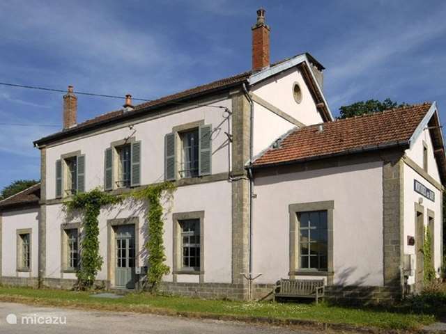 Holiday home in France, Vosges, Attigny - holiday house l'Ancienne Gare, the whole station