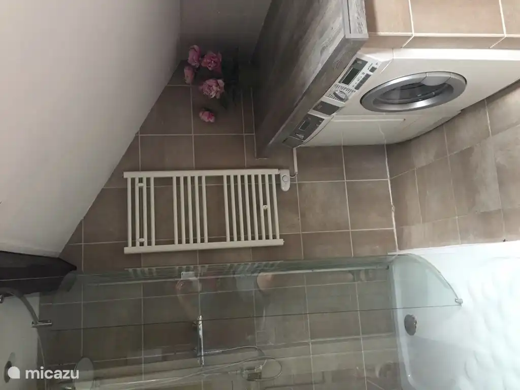 Salle de bain 1er étage