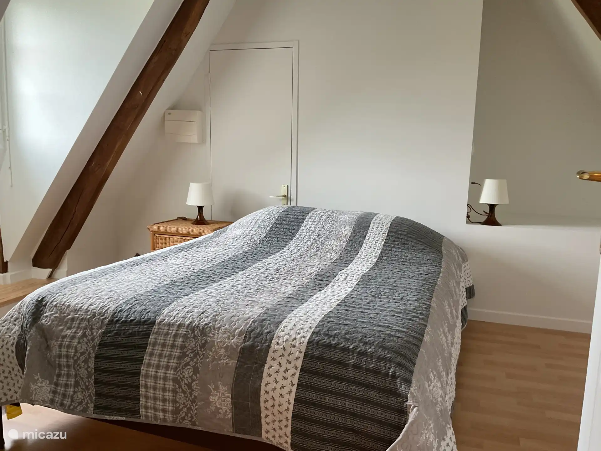 Zweites Schlafzimmer im zweiten Stock