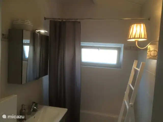 Het Coincidence: un oasis de paz en Bélgica, Costa Belga, Oostduinkerke - casa vacacional el hermoso baño
