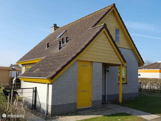 Location de Vacances Pays-Bas, Hollande du Nord, Julianadorp aan Zee, bungalow - De Gele Tulp Vue de face
