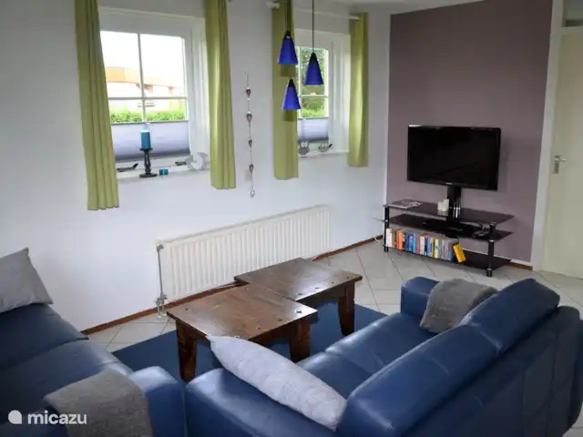 Location de Vacances Pays-Bas, Hollande du Nord, Julianadorp aan Zee, bungalow - De Gele Tulp TV disponible