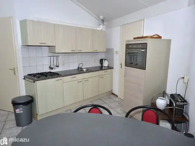 bungalow huren in Nederland, Noord-Holland, Julianadorp aan Zee – Zeester 73 Julianadorp aan Zee keuken