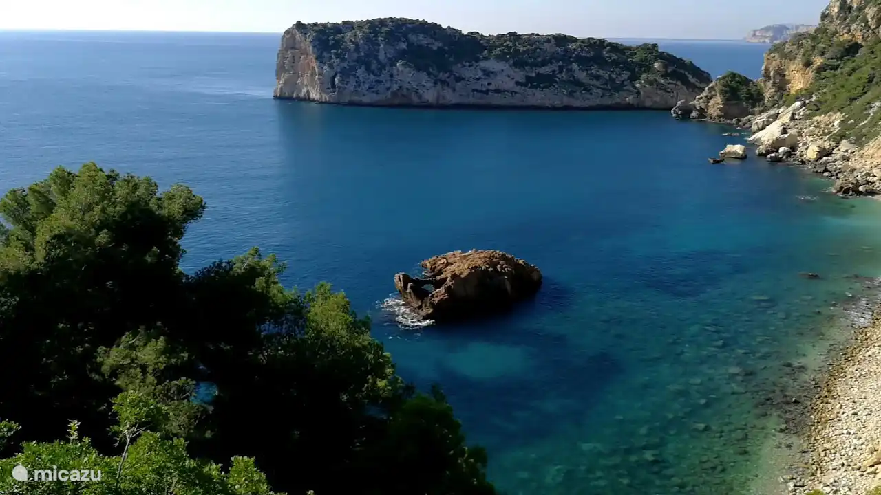 Calla Ambolo
Ende der Stra&#223;e .