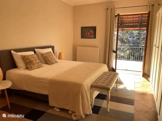 Nel Vigneto huren in Italië, Piëmont, Canelli - vakantiehuis Wakker worden met de zon.