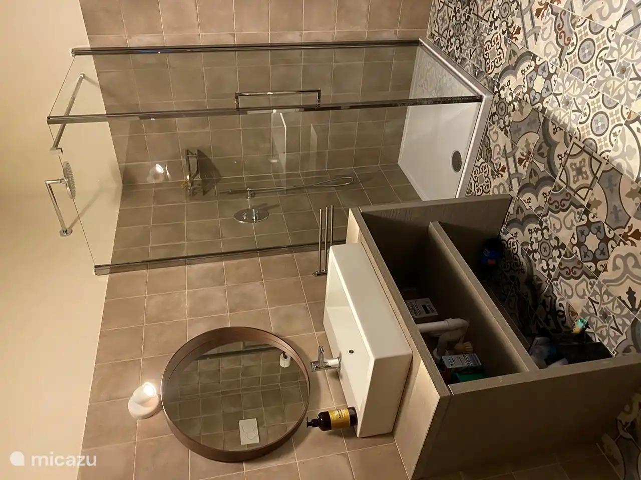 Baño en la planta baja.